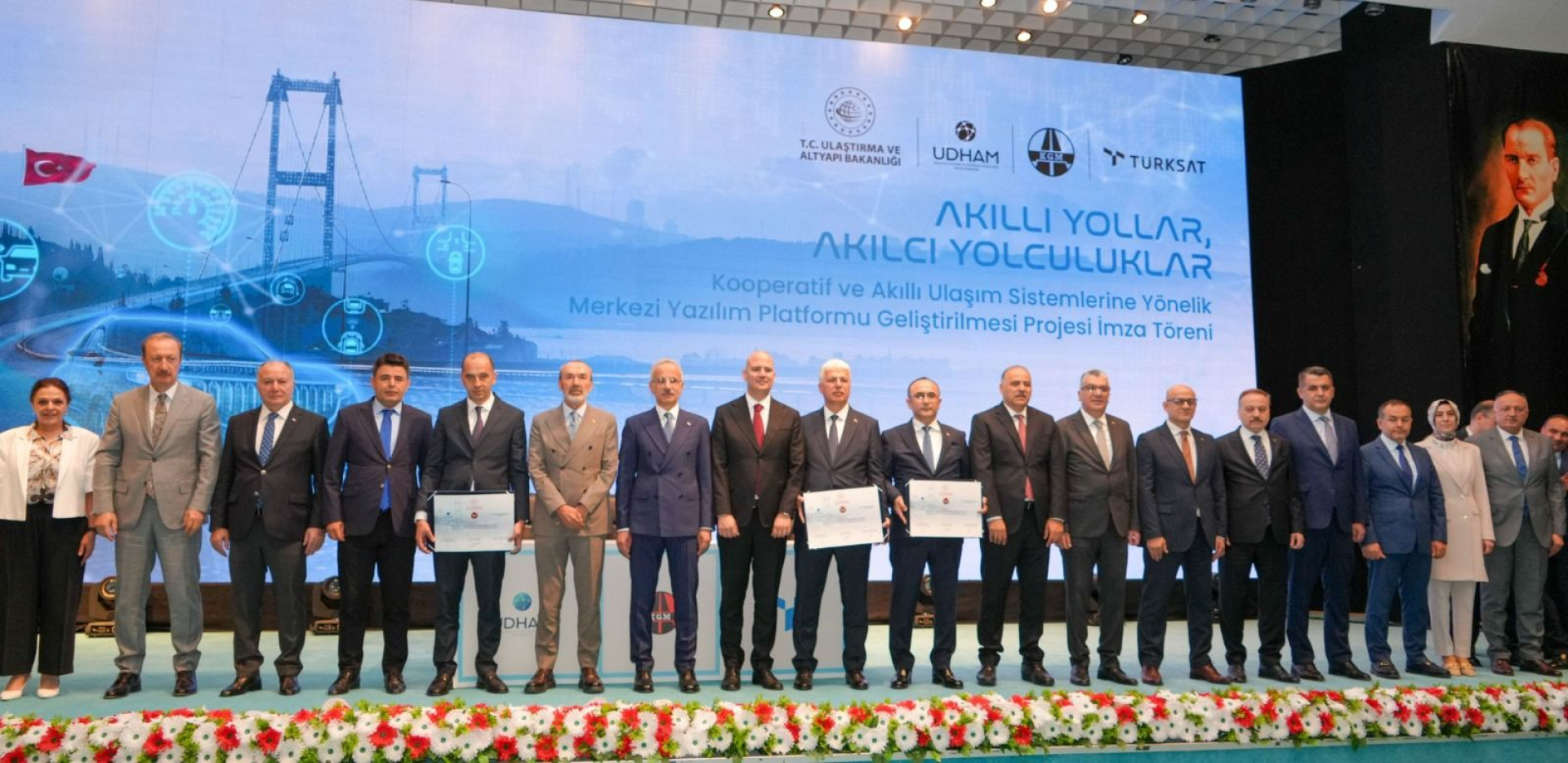 Central Software Platform for Cooperative Intelligent Transport Systems and Cooperative Intelligent Transport Systems Test and Implementation Corridor