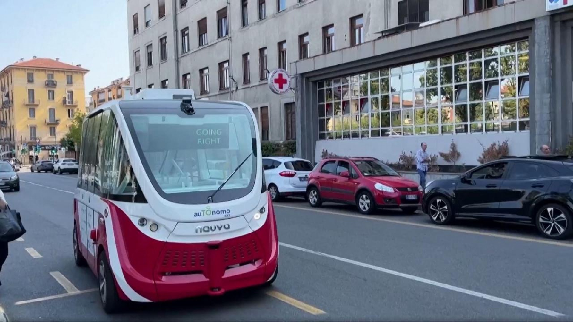 Dünyada Otonom Sürüş Testleri Başladı, Tallinn, otonom yolcu kapsülü pilotunu başlattı